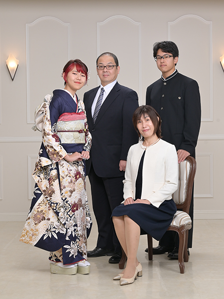 祝令和9年度ご成人　／ 　牛久市